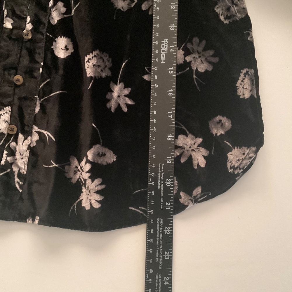 Pilcro Keira Velvet Blouse Sz M Black Floral Dark Romantic Victorian Boho Whimsi - Picture 5 of 13